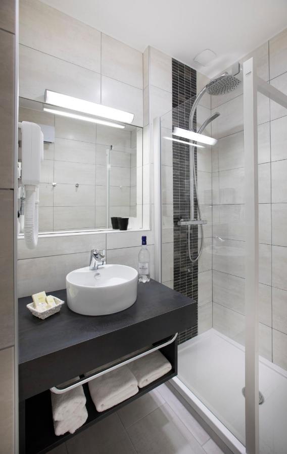Logis Hotel - Restaurant - Spa - Le Relais De Farrou Villefranche-de-Rouergue Luaran gambar